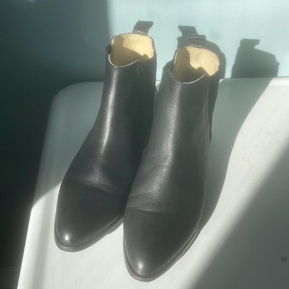Nisolo Chelsea Boot - Picture 2 of 8